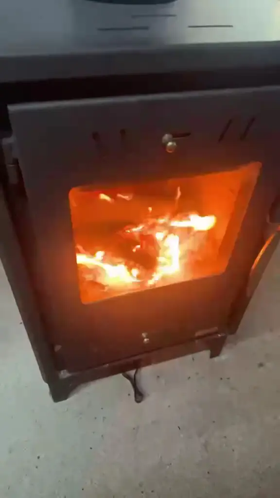 George Kolas_Καντίνα Δημήτριου_Kanaláki_Bewertung