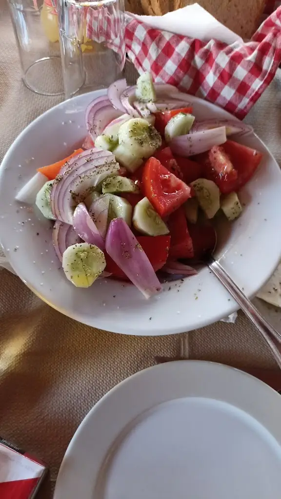 Ψησταριά 'Το Στέκι' Restaurant in Katsikás