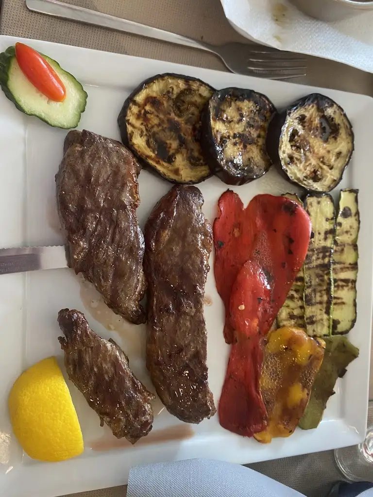 Anastasia Nikolakopoulou_Mpachari & Julia Premium Olive Oil_Kostakioí_Bewertung