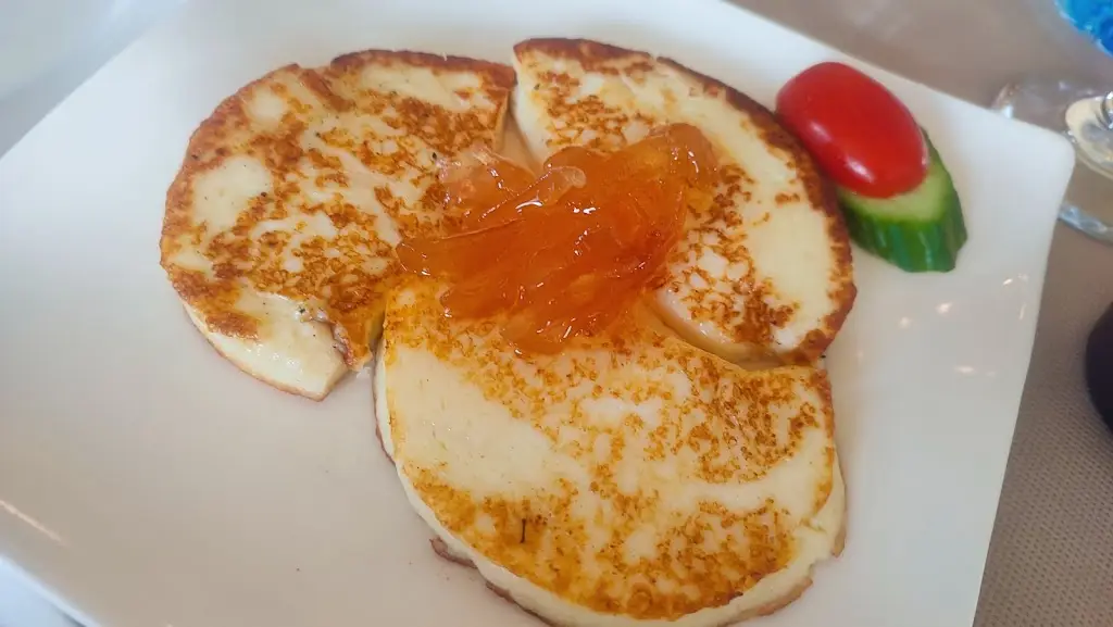 Mpachari & Julia Premium Olive Oil_Kostakioí_slider_image_2