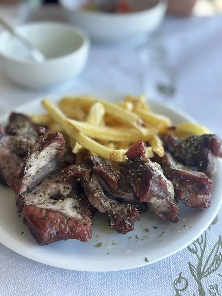 Kamil Bartko_Taperaki & Ladokola_Néa Seléfkeia_Bewertung