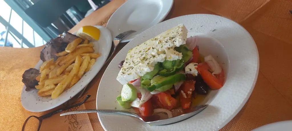 THX1138_Toris Restaurant_Kónitsa_review