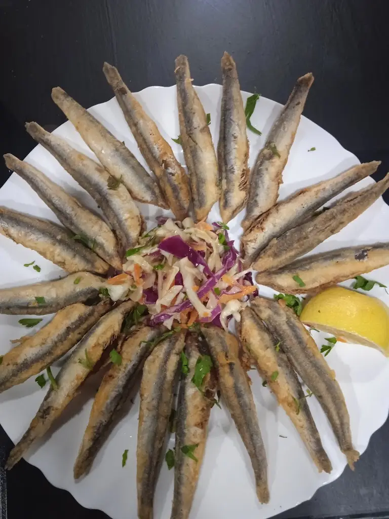 Menu_Εδώ, τα τσ...ούζο_Kamaterón_image_3