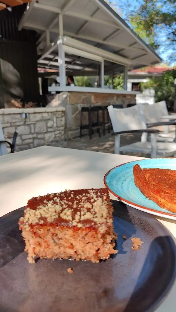 Menü_Thimeli All-Day Bar Restaurant_Kónitsa_Bild_7