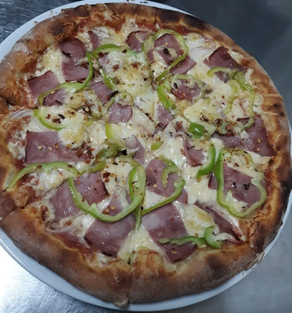 Menu_Pizza Vaggelis_Kónitsa_image_4