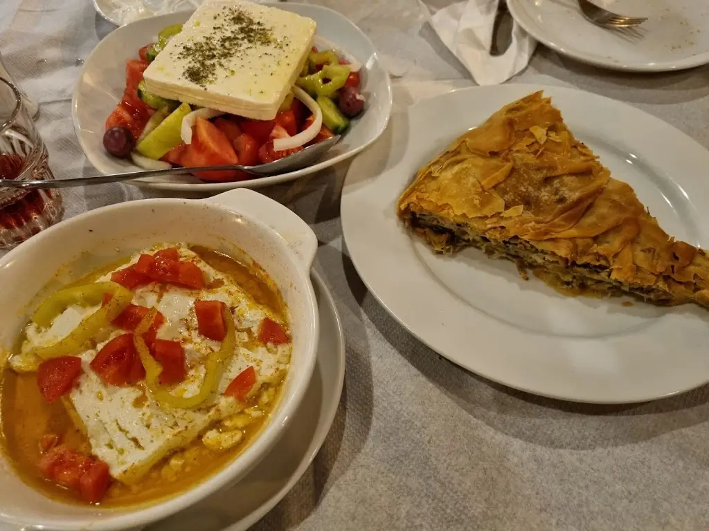 Konstantinos Barlas_Πεκλαρίτικο Στέκι_Kónitsa_Bewertung