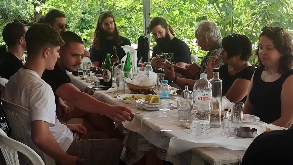 Πεκλαρίτικο Στέκι_Kónitsa_slider_image_2