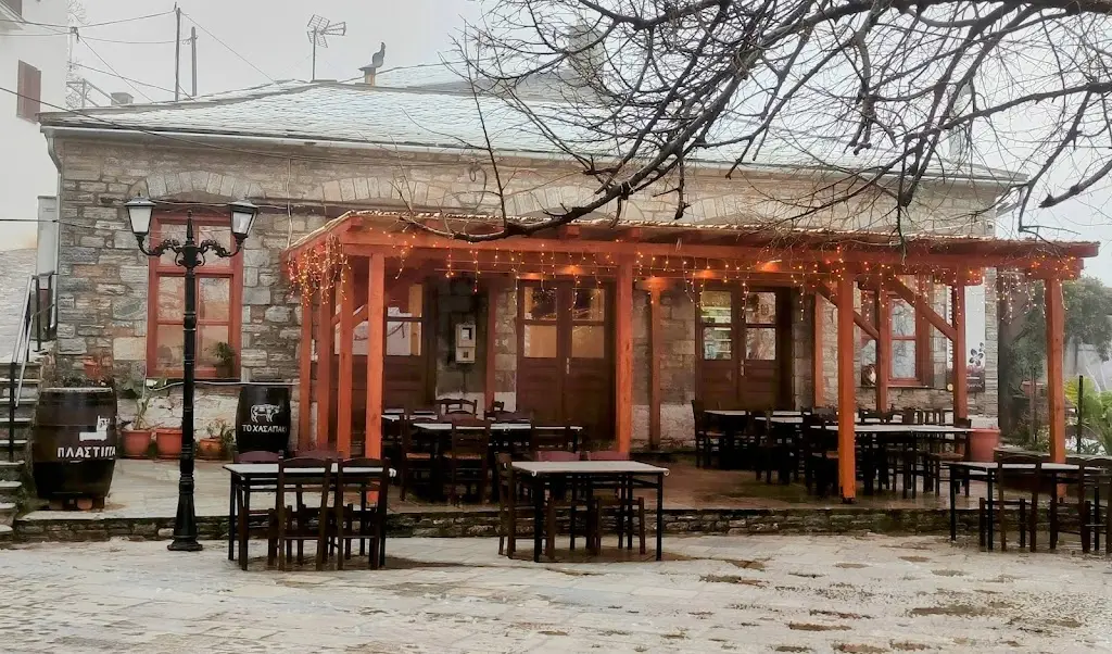 Giannis O Germanos Restaurant in Neochóri