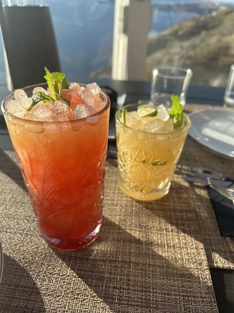 Athermi Restaurant_Neochóri_slider_image_3