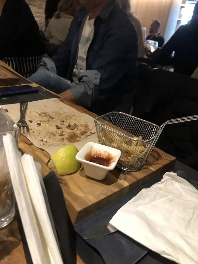 Menü_MantzatoGrillHouse_Neochorópoulo_Bild_3