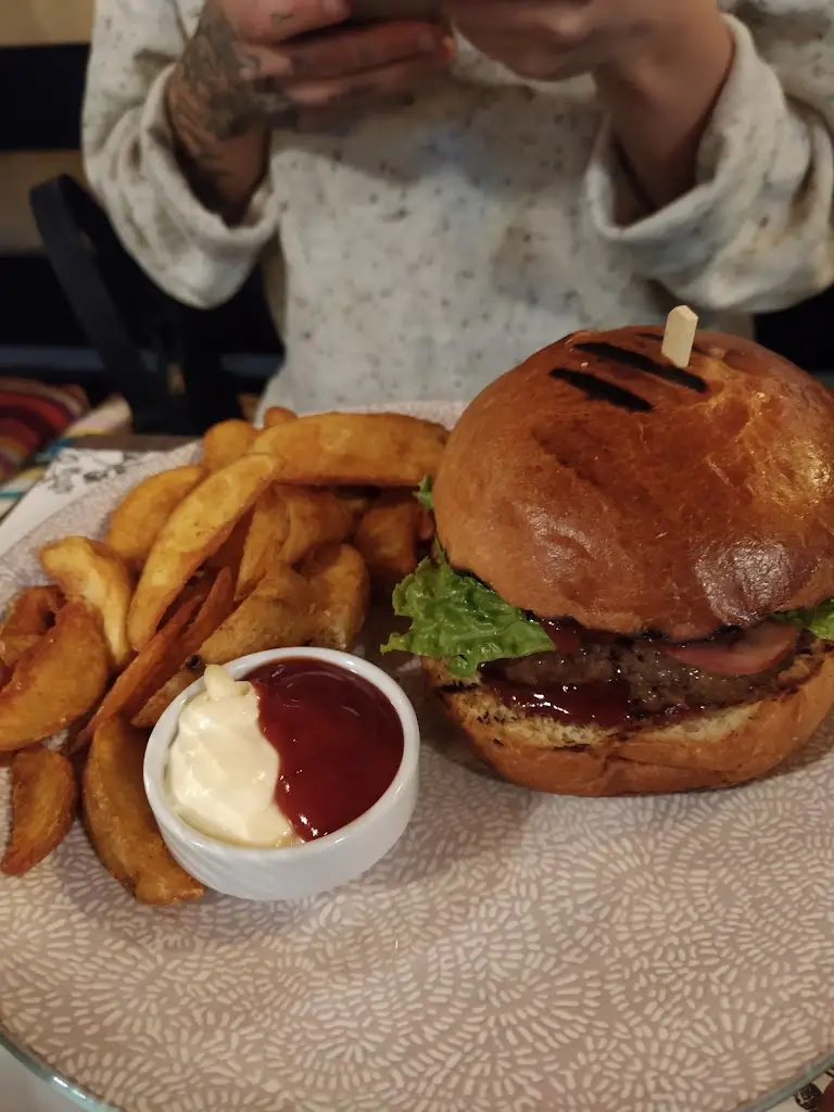 Menü_Chaplin snack bar_Néos Oropós_Bild_8