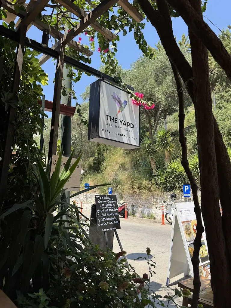 Asgeir Drugli_The Yard, All Day Habit_Párga_recensione