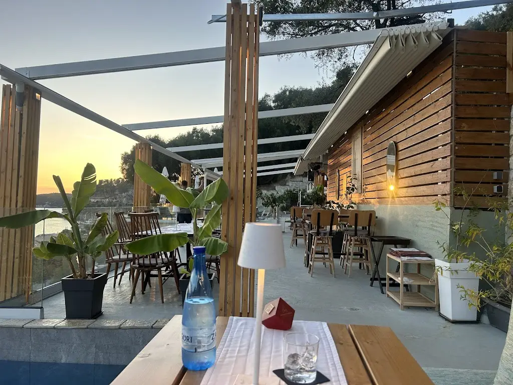 Agnanti Rooftop_Párga_slider_image_3