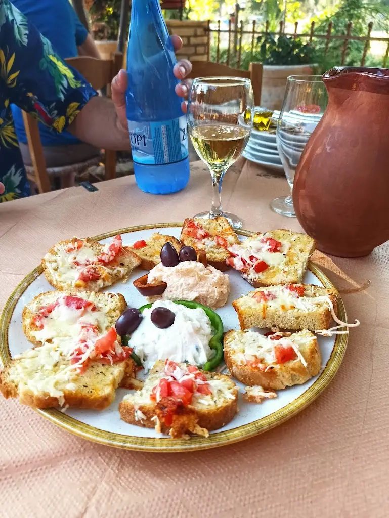 Menü_Περιβόλι_Párga_Bild_8