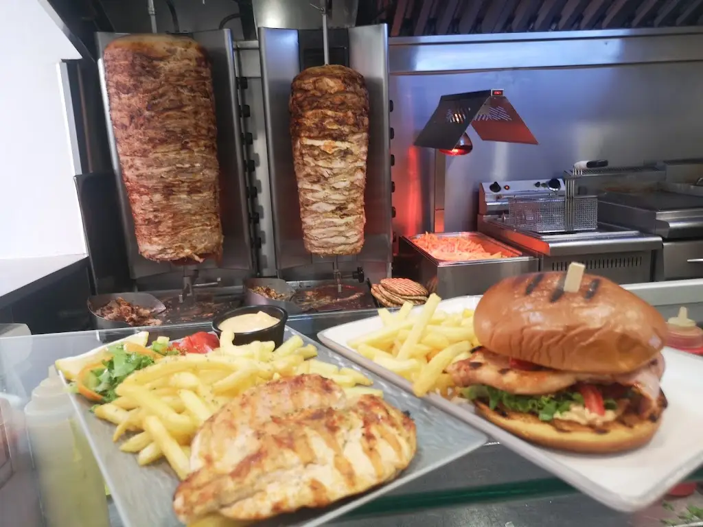 Simple Gyros Grill House Parga_Párga_slider_image_3