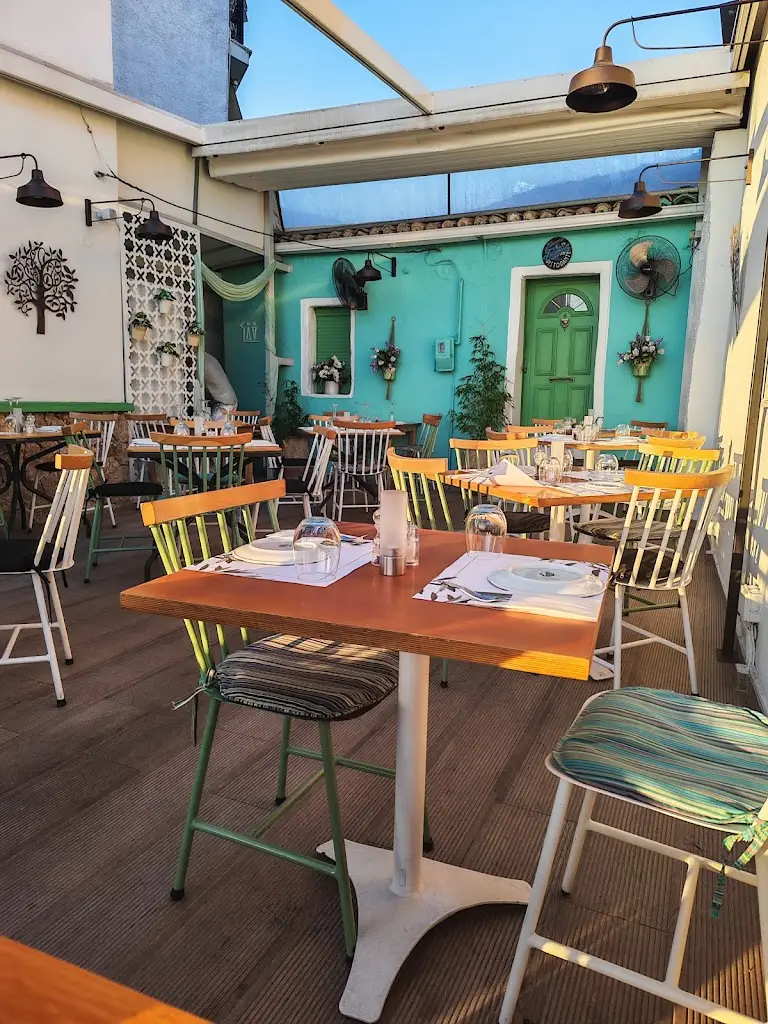 Filomila_Párga_slider_image_2