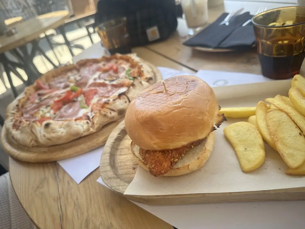 daisey hill_Piatto Open Cuisine, Parga_Párga_Bewertung