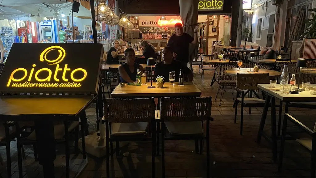 Piatto Open Cuisine, Parga Restaurant in Párga
