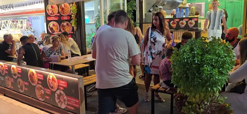 Gyros Grill Filippas_Párga_slider_image_2