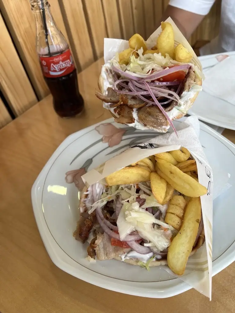 Gyros Grill Filippas_Párga_slider_image_3
