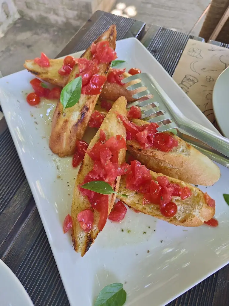 Menü_Ta kavouria_Pérdika_Bild_8