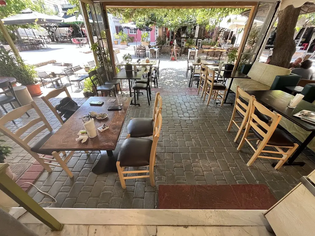 Το Σούλι_Pérdika_slider_image_3