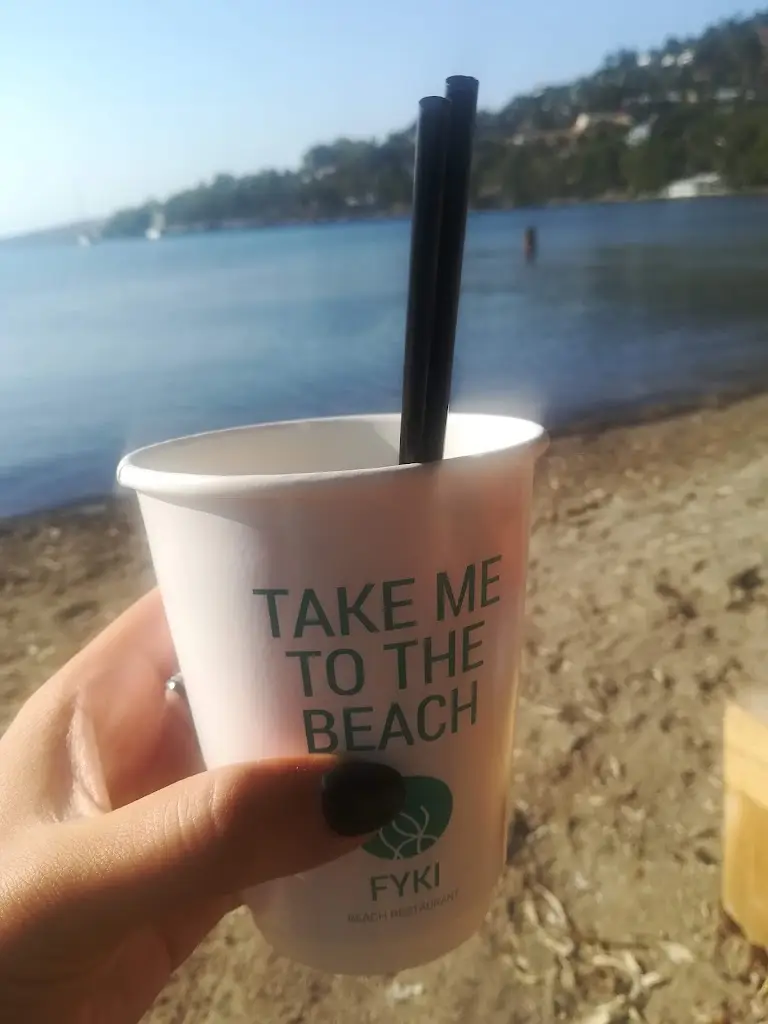 Menü_Fyki Beach Restaurant_Pérdika_Bild_8