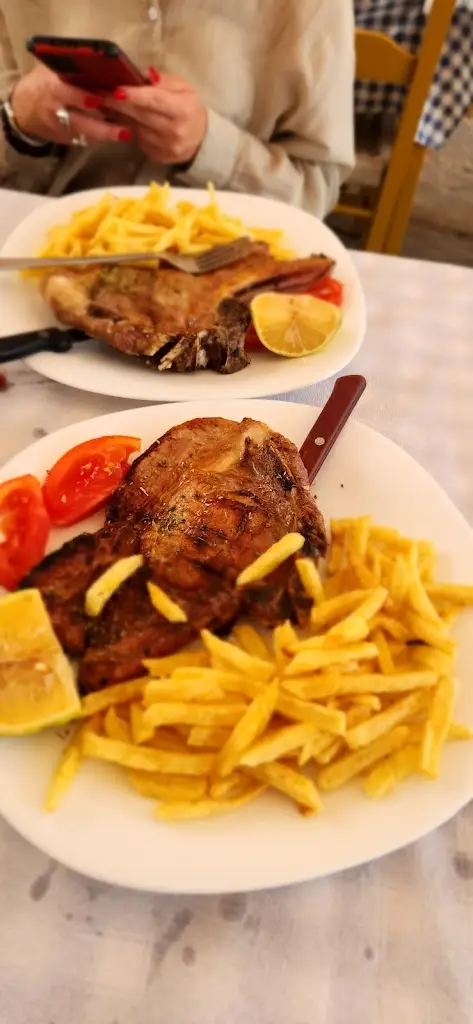 Menü_Alkyoni_Pérdika_Bild_7