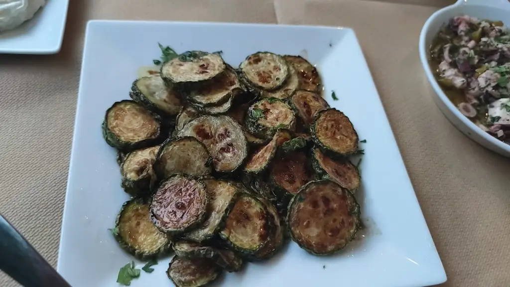 Menü_Perivoli_Pérdika_Bild_8