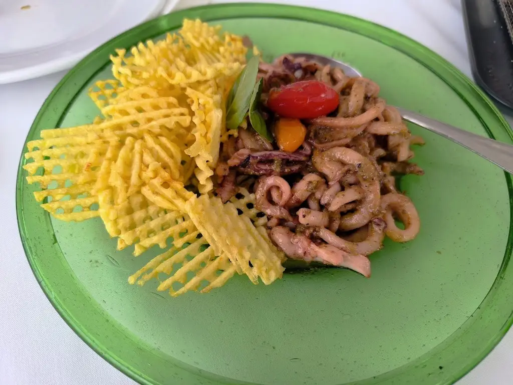 Nikolas Ntrouvaris_Nontas Fish Restaurant Aegina_Pérdika_Bewertung