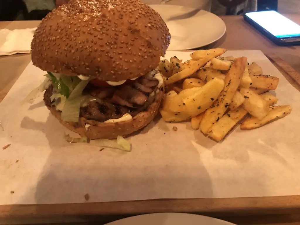 Menü_Fork and knife_Pérdika_Bild_5