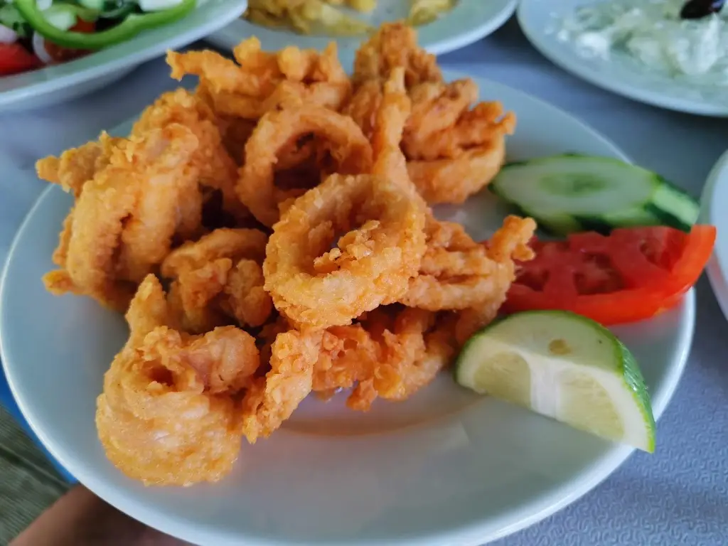 Constantinos Stathoulis_Kamini Fish Tavern_Pérdika_review