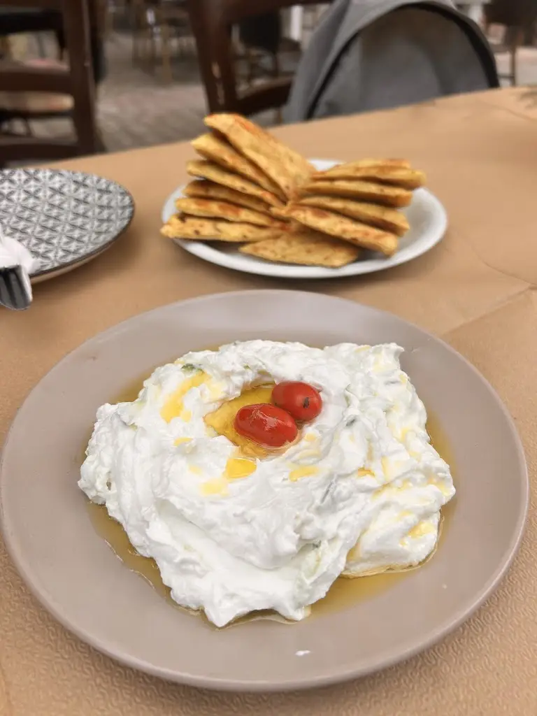 Menü_Ο μυστήριος_Pérdika_Bild_3