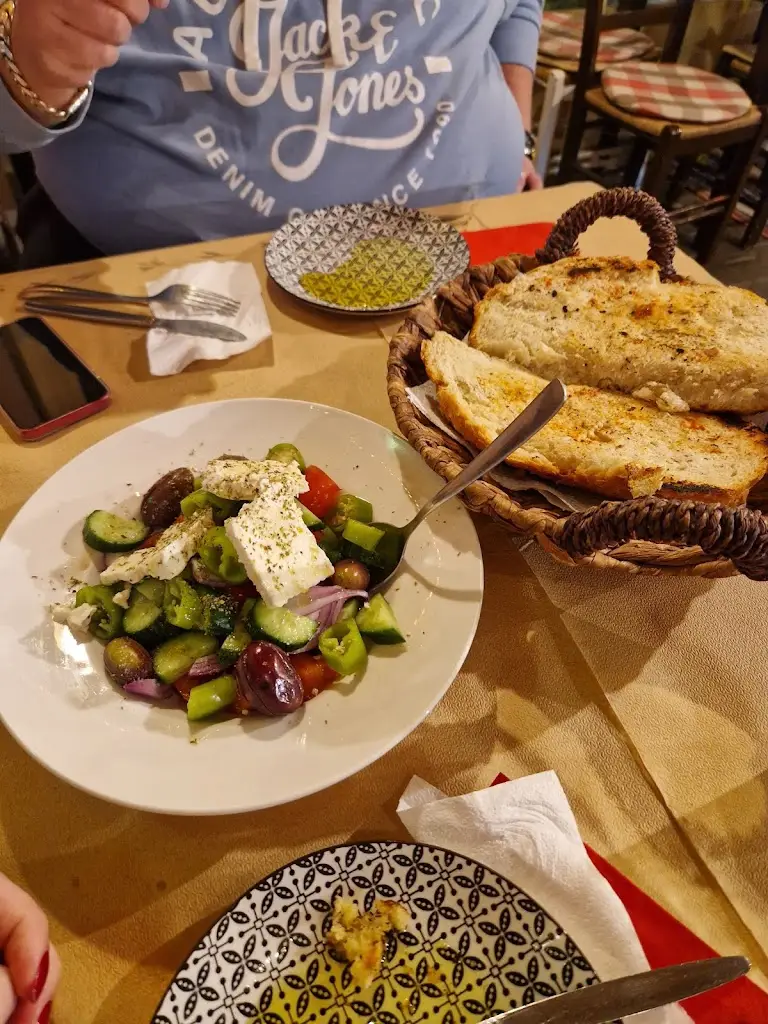 Menü_Ο μυστήριος_Pérdika_Bild_9