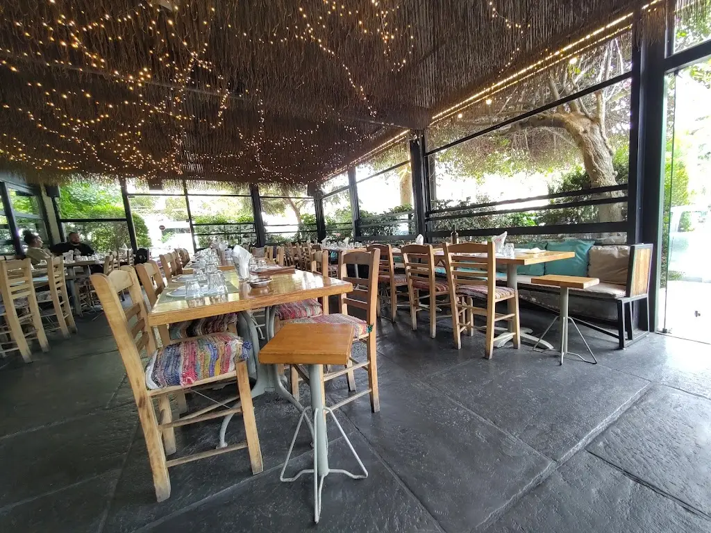 Raki Meze ristorante a Kallithéa