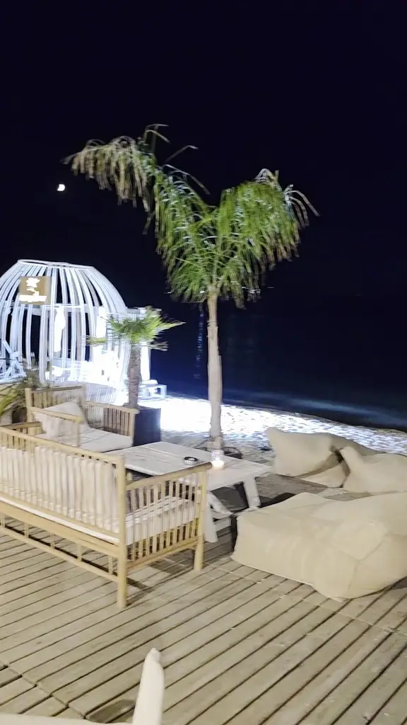 Alex Serebrov_Zanzibar Plataria_Platariá_Bewertung