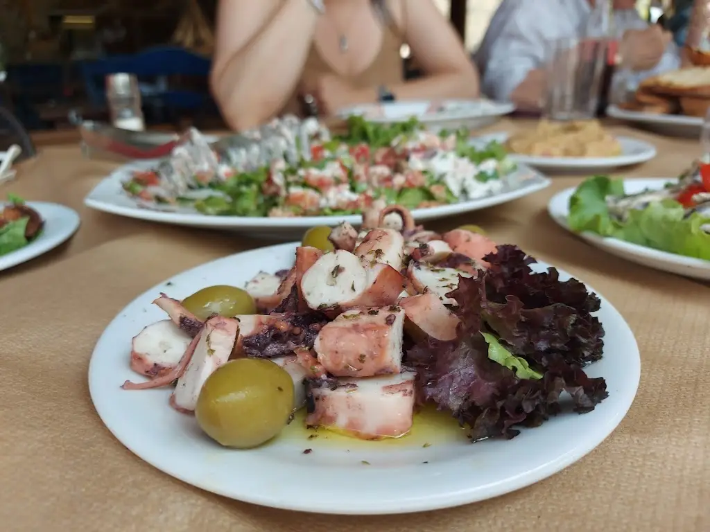 Menu_KOKOSIS_Platariá_image_8