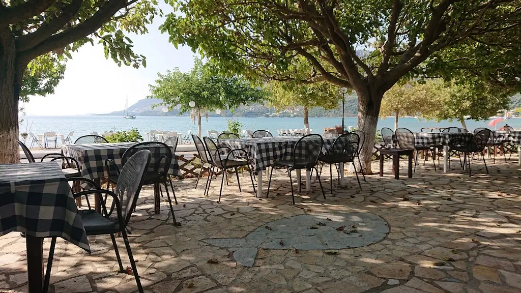 KOKOSIS Restaurant in Platariá