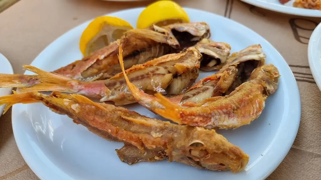 Menu_Ταβερνα Ουζερί 