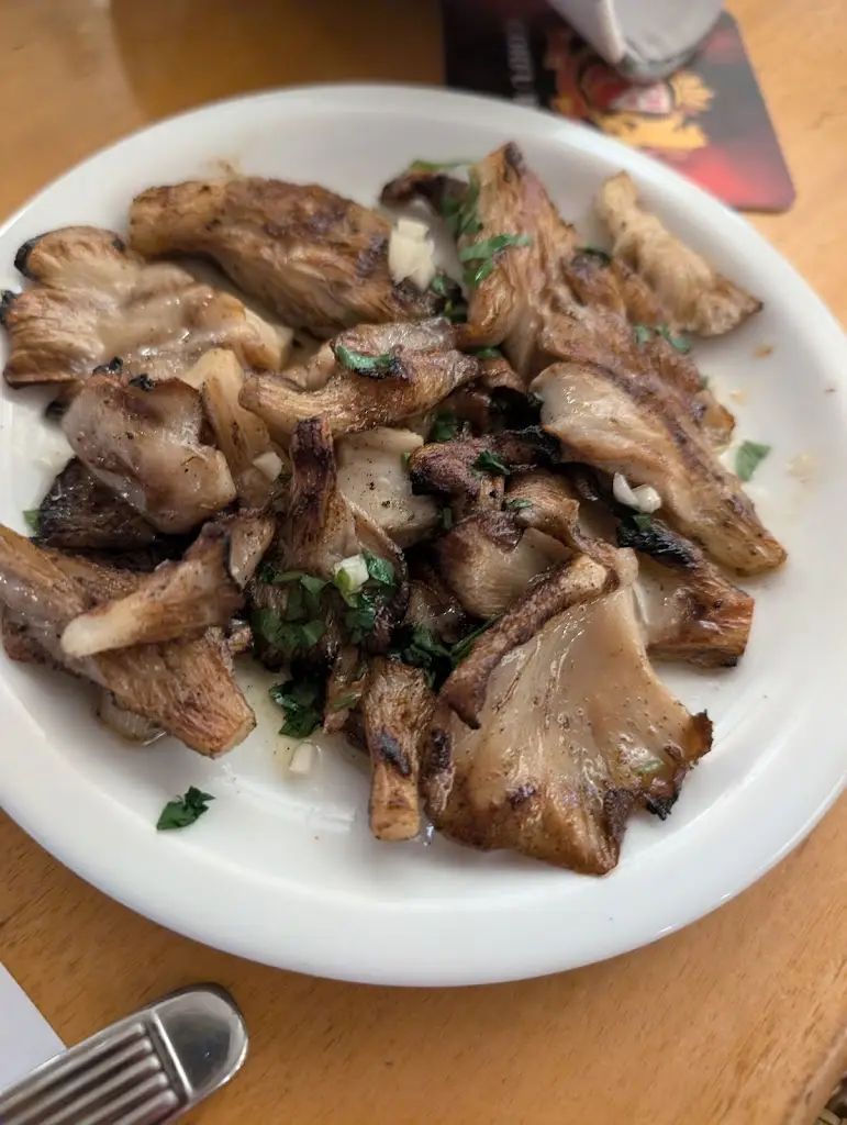 Rachel Emelia_BYTHOS_Platariá_Bewertung