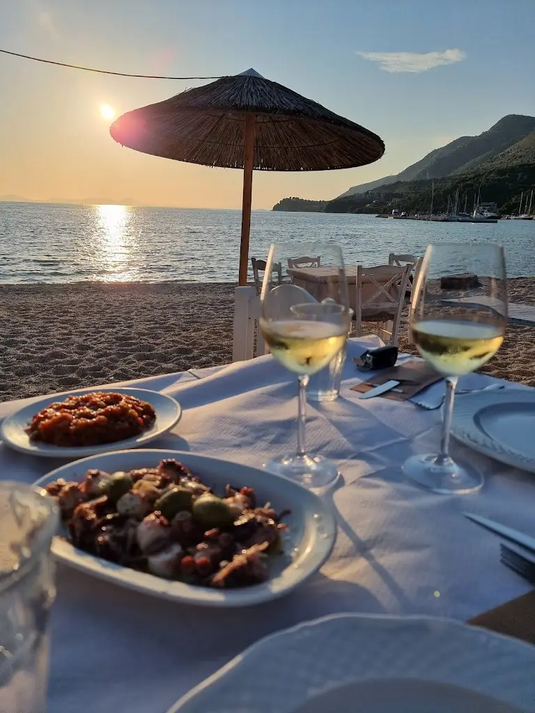 Menu_Zafiris Fish Tavern - TERRASSE der Taverne_Platariá_image_2