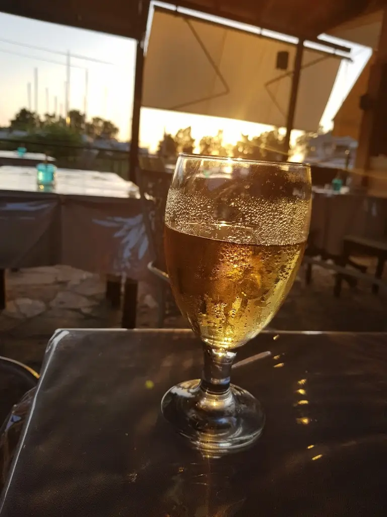 Menü_AYRA Restaurant_Platariá_Bild_4