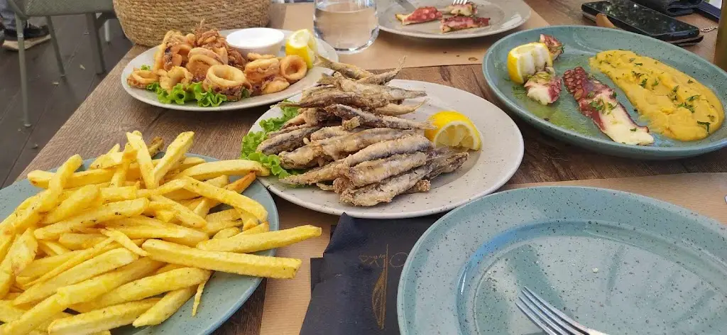 Menu_Oliva Beach Bar-Seafood Restaurant_Platariá_imagen_9