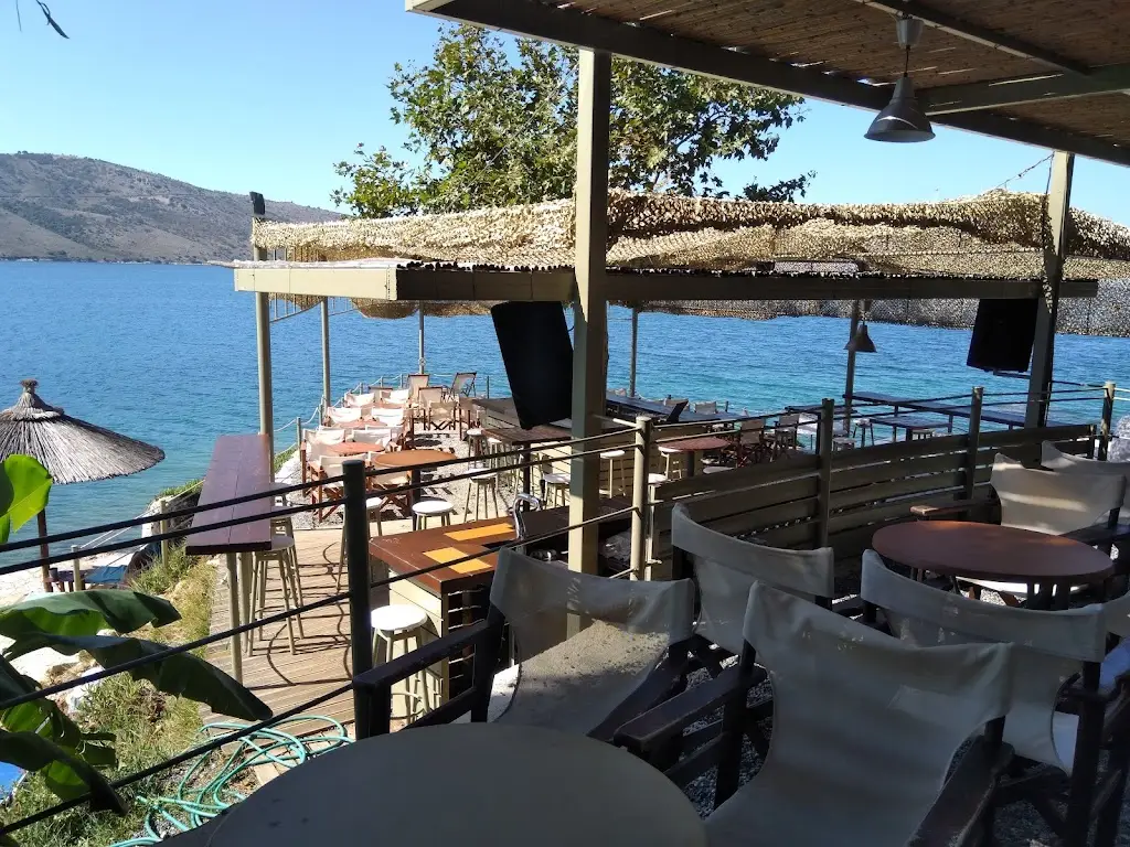 Kokkinos Vraxos Beach Bar_Platariá_slider_image_1