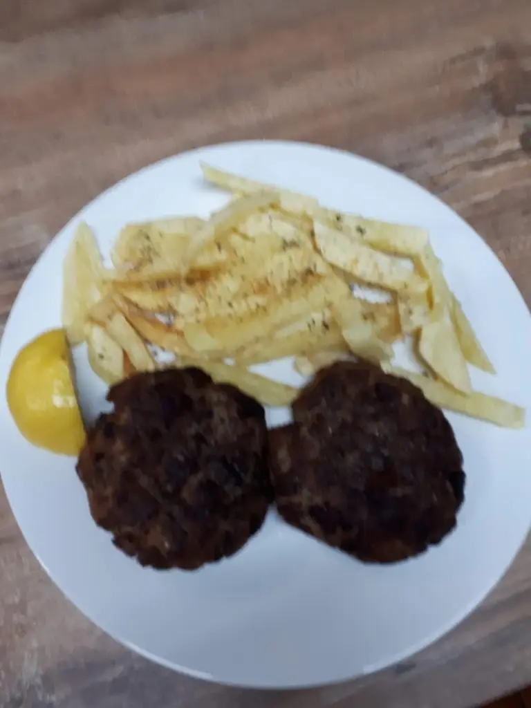 Menü_Ζμπλατεία_Voulgaréli_Bild_5