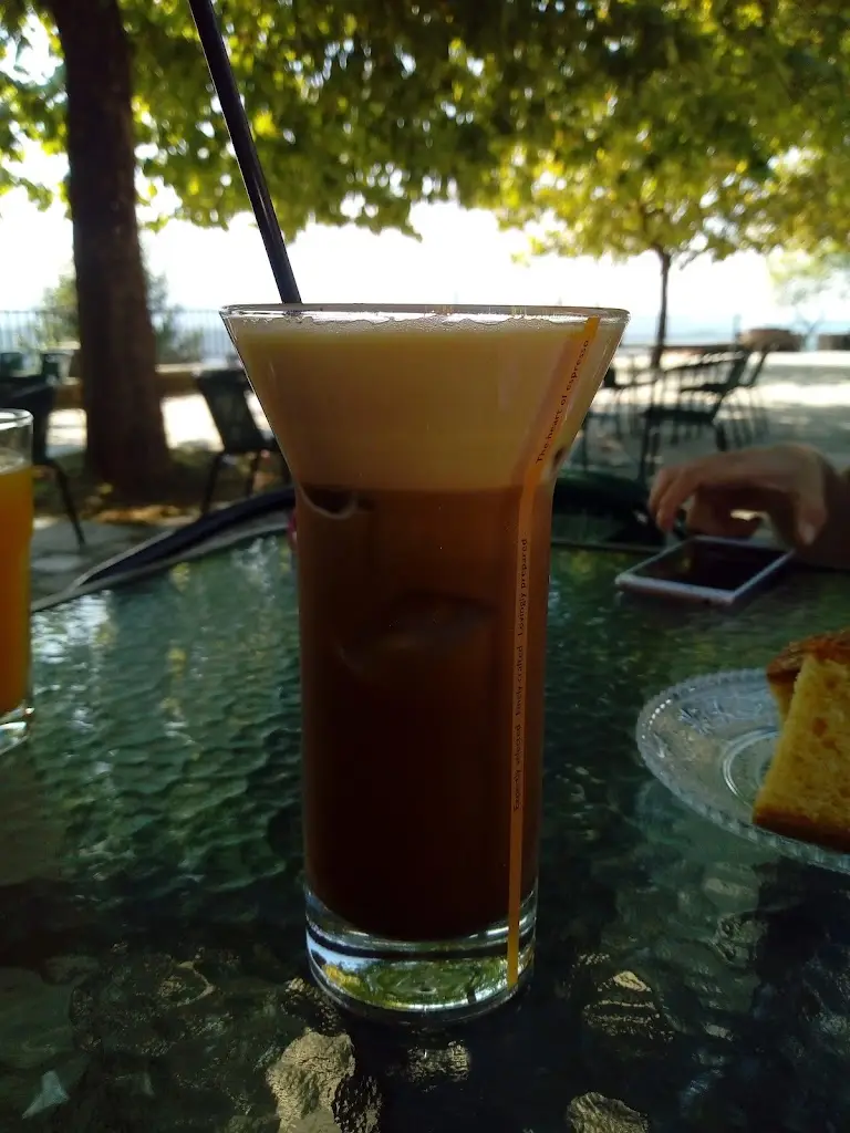 Menü_Ζμπλατεία_Voulgaréli_Bild_8