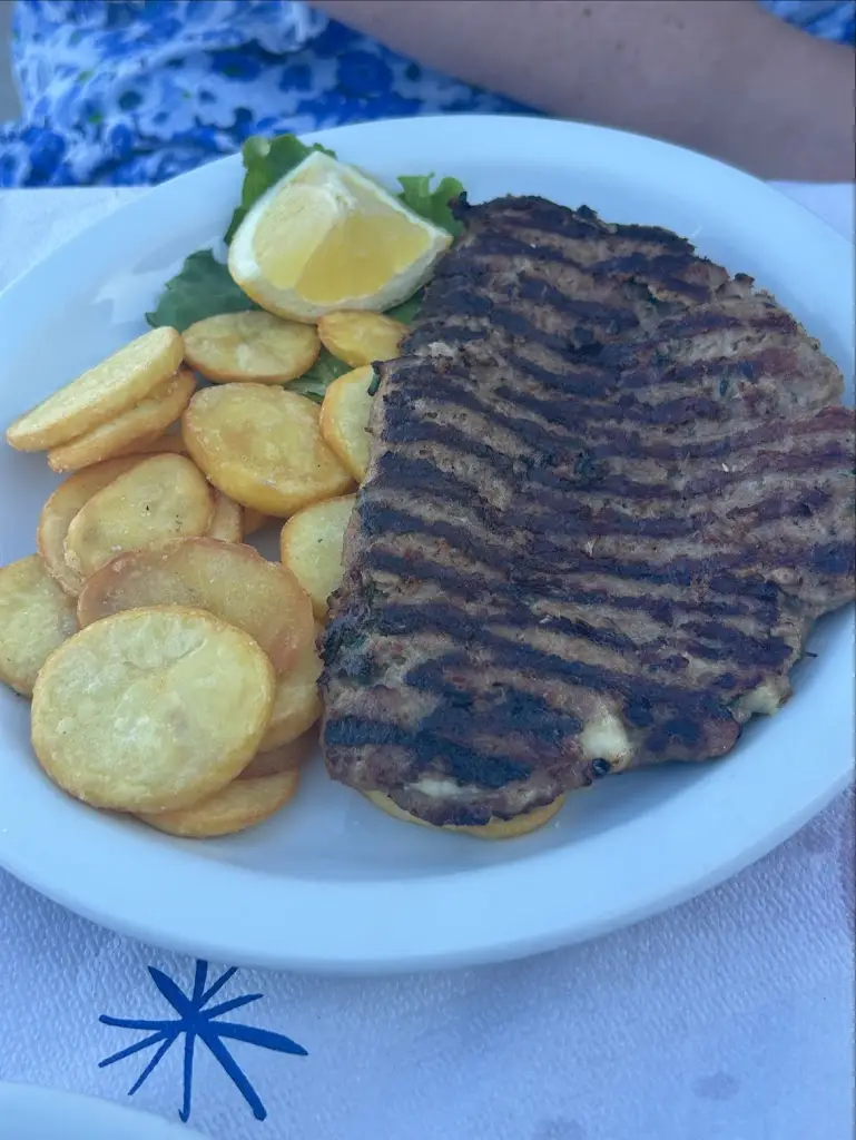 Eugen Baicea_Mythos taverne_Préveza_Bewertung