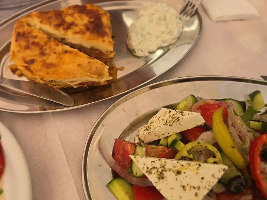 Miljan Risimic_Sto Piato_Kallithéa_review