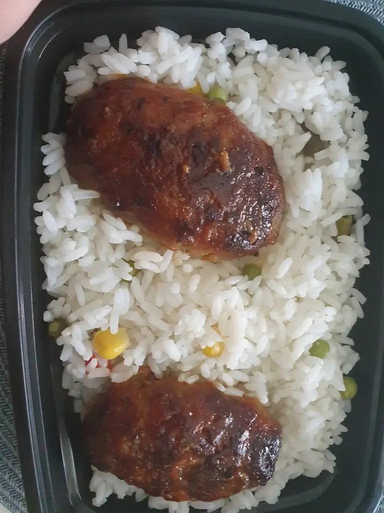 theodora v_''ΤΟ ΜΑΓΕΙΡΙΟ''_Préveza_recensione