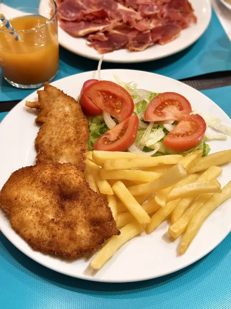 Thalassa Restaurant_Ágios Matthaíos_slider_image_3